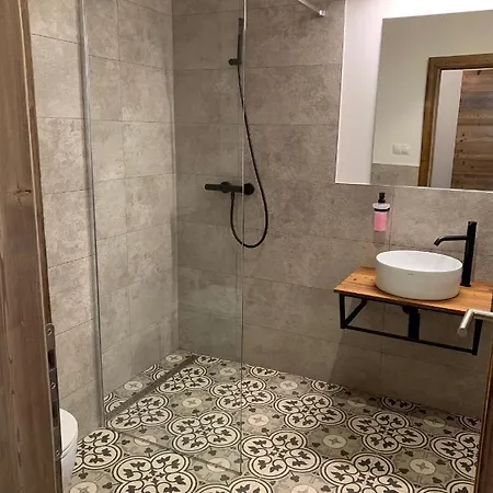 Hotell Chateau Grand Bari Bara